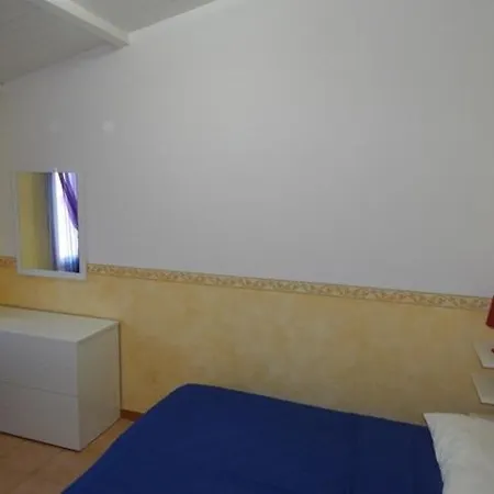 Διαμέρισμα M02 - Marcelli, Trilocale Ristrutturato A 100mt Dal Mare Marcelli